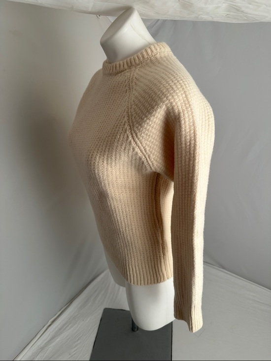 &Daughter ecru merino wool and cashmere crew neck raglan sleeve sweater - Picture 5 of 12
